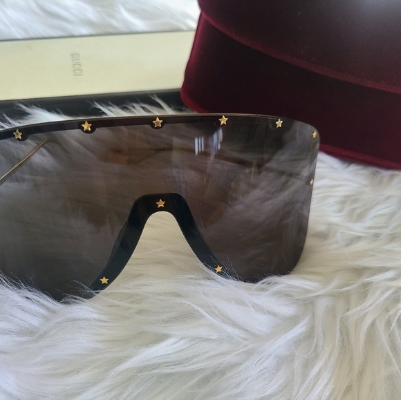 Gucci Rimless Shield Sunglasses w/ Star Studs - Picture 8 of 14